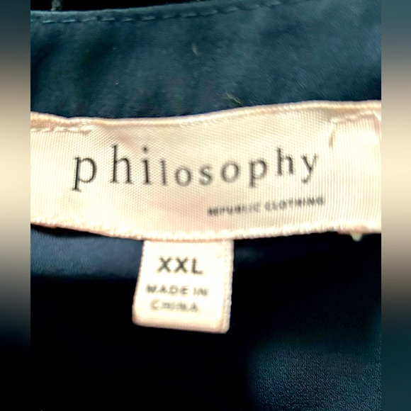 Philosophy Sheer Cap-Sleeved Blouse - Picture 4 of 4